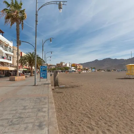 Edificio El Baifo Loco - Milena アパート *